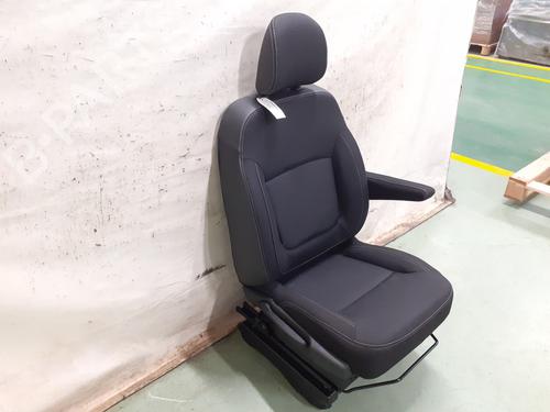Sæde højre fortil RENAULT TRAFIC III Platform/Chassis (EG_) 2.0 dCi 145 (EGML) | BP31280023C16 