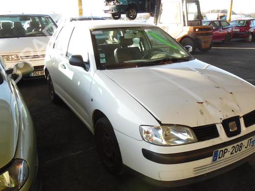 Right headlight SEAT IBIZA II (6K1) 1.9 SDI | BP24774177C29 