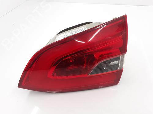 Right tailgate light PEUGEOT 308 SW II (LC_, LJ_, LR_, LX_, L4_) 2.0 BlueHDi 150 9678094880