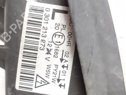 Faro izquierdo PEUGEOT 407 (6D_) 2.2 HDi 170 (6D4HTH) (170 hp) 24784259