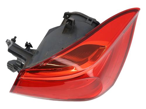 right-taillight-bmw-1-f20-2011-2012-2013-2014-2015-2016-2017-2018-2019-39424925 main image