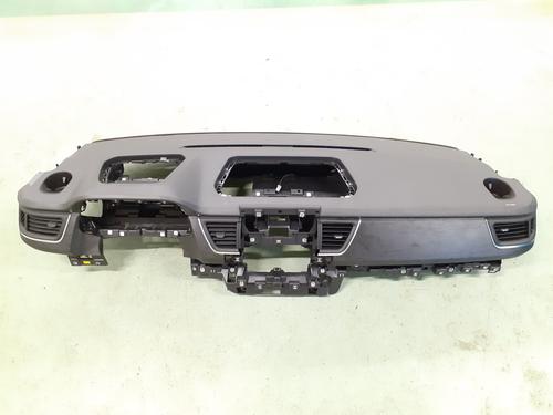 Used Dashboard RENAULT TRAFIC III Platform/Chassis (EG_) 2.0 dCi 145 (EGML) (145 hp) 31884388