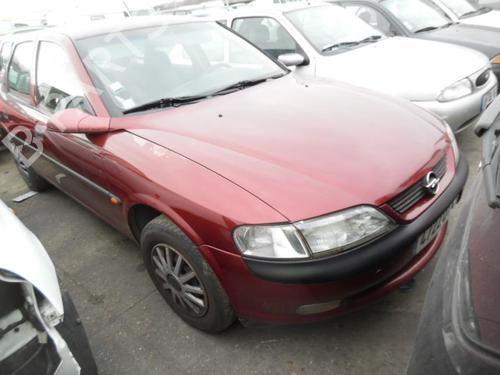 Right headlight OPEL VECTRA B (J96) 1.6 i 16V (F19) | BP24774138C29 