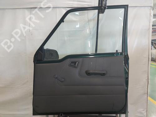 Right front door SUZUKI VITARA (ET, TA, TD) 1.6 All-wheel Drive (TA, TA01, SE416) | BP24784240C3 