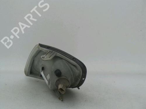 Used Right front indicator HYUNDAI TRAJET (FO) 2.0 CRDi (113 hp) 24773909