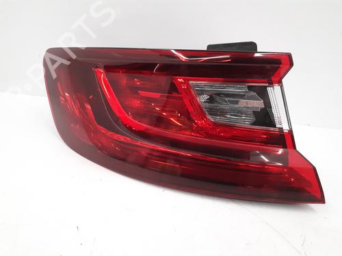 Used Left taillight RENAULT MEGANE IV Hatchback (B9A/M/N_) 1.5 dCi 110 (B9A3) (110 hp) 30101640
