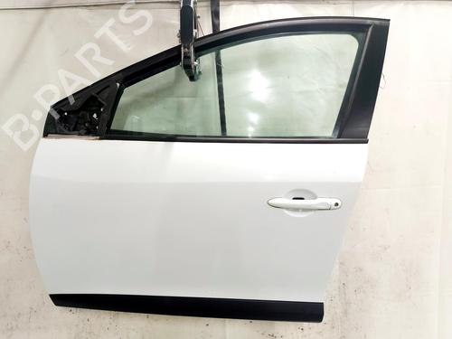 Used Left front door RENAULT MEGANE III Hatchback (BZ0/1_, B3_) 1.5 dCi (BZ0C) (90 hp) 24789892