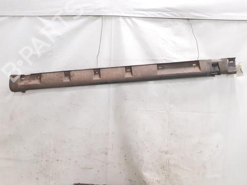 right-sideskirt-dacia-sandero-2008-24771670 main image