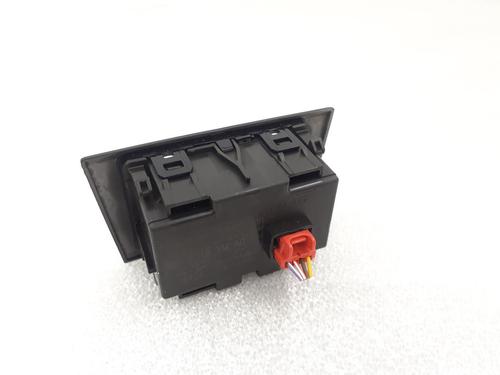 warning-switch-vw-golf-viii-cd1-da1-2019-24786860 main image