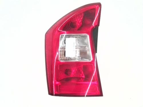 Used Left taillight KIA CARENS III MPV (UN) 2.0 CRDi 140 (140 hp) 24782269