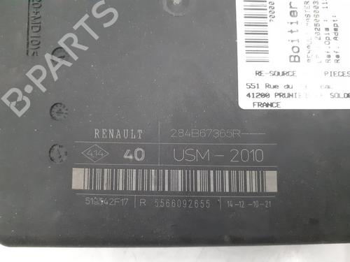 Fuse box RENAULT MASTER III Van (FV)  | BP30101644E1 