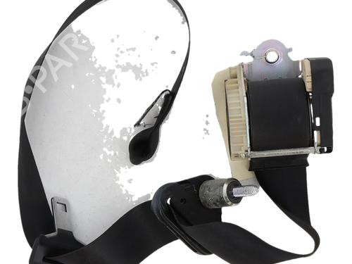 front-right-seatbelt-renault-twingo-ii-cn0_-2007-39630810 main image