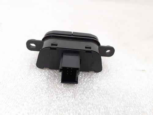 Used Warning switch Warning switch ALFA ROMEO MITO (955_) 1.3 MultiJet (955AXP1A, 955AYC1A) (95 hp) 24789399 24789399