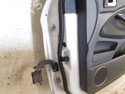 Right front door FORD KUGA I 2.0 TDCi 4x4 | BP29341575C3 