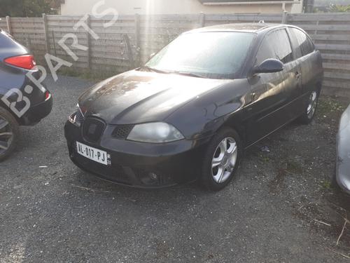 Left headlight SEAT IBIZA III (6L1) 1.4 16V | BP24978045C28