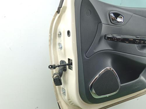 Used Right front door Right front door 39563684 39563684