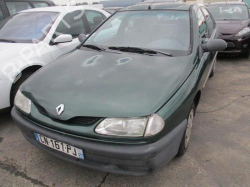 Left taillight RENAULT LAGUNA I (B56_, 556_) 1.8 | BP24773744C34