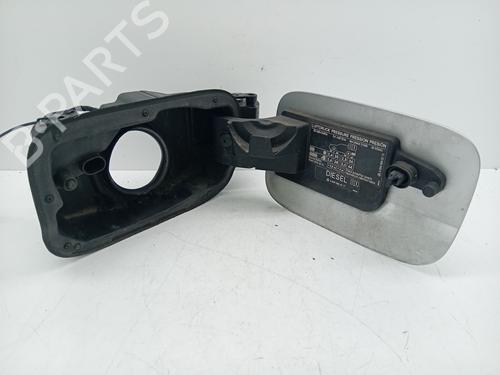 Used Fuel flap Fuel flap MERCEDES-BENZ C-CLASS (W204) C 250 CDI (204.003) (204 hp) 33635072 33635072