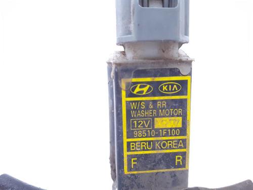 Washer pump KIA SPORTAGE II (JE_, KM_) 2.0 CRDi 4WD | BP24783679E24 