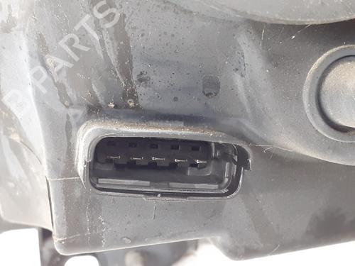 Right headlight RENAULT CLIO II (BB_, CB_) 1.5 dCi (B/CB3M) | BP32209734C29