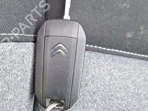 Right tailgate light CITROËN C4 CACTUS 1.2 THP 110 | BP30963066C80 - Image 40