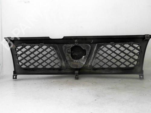 Grille NISSAN TERRANO II (R20) 2.7 TDi 4WD | BP24775102C40 
