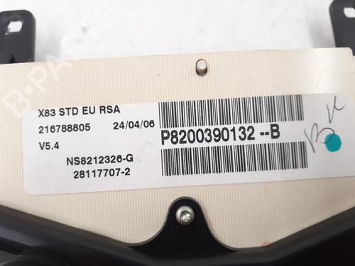 Instrument cluster RENAULT TRAFIC II Van (FL) 1.9 dCi 100 (FL0C, FL0K, FL0B) | BP24786122C47 