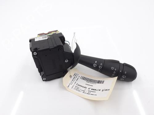 Used Steering column stalk RENAULT TWINGO III (BCM_, BCA_) 0.9 TCe 90 (BCM9, BCM2) (90 hp) 30396005