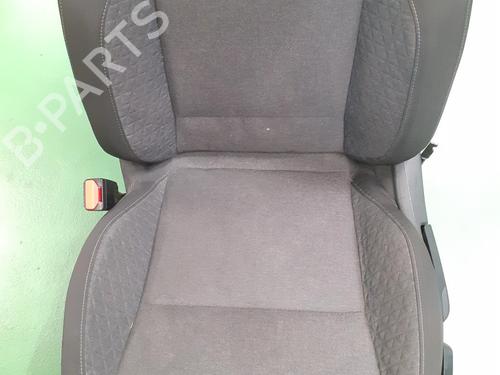 Left front seat RENAULT CLIO V (B7_) 1.5 Blue dCi 85 (B7AG) | BP24795129C15