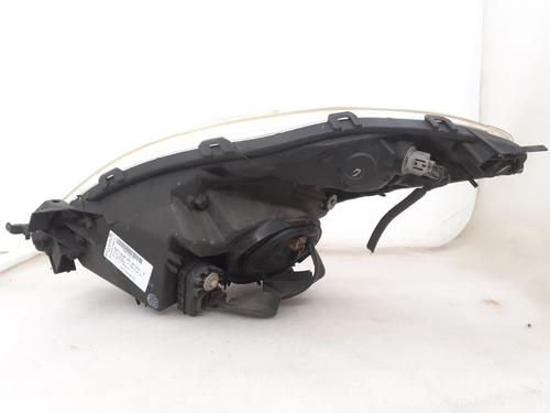 Right headlight TOYOTA PRIUS Liftback (_W2_) 1.5 Hybrid (NHW20_, NHW20R) | BP24883292C29 