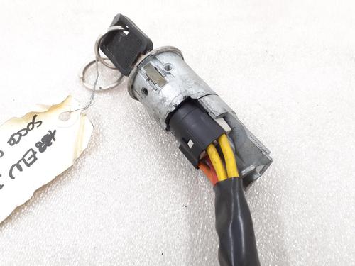 Used Ignition barrel RENAULT CLIO I (B/C57_, 5/357_) 1.2 (B/C/S572) (60 hp) 24790445