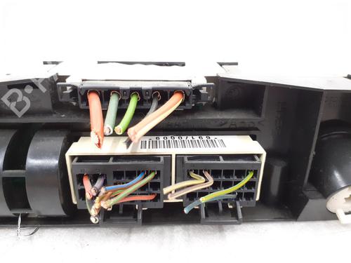 Used Climate control Climate control SEAT IBIZA IV (6J5, 6P1) 1.2 (70 hp) 24786215 24786215