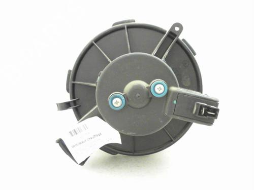 Heater blower motor PEUGEOT 307 Break (3E) 2.0 HDI 90 | BP24778338M62 