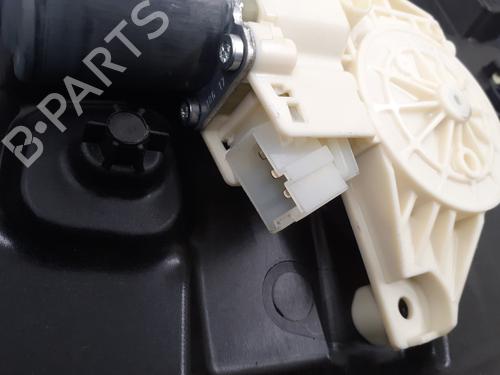Front right window mechanism MERCEDES-BENZ A-CLASS (W176) A 200 (176.043) | BP24796376C23 