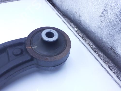 right-front-suspension-arm-renault-master-iii-platformchassis-ev-hv-uv-2010-32865044 main image