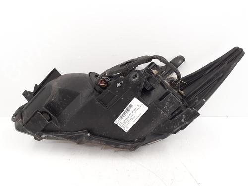 Used Right headlight Right headlight 31944387 31944387