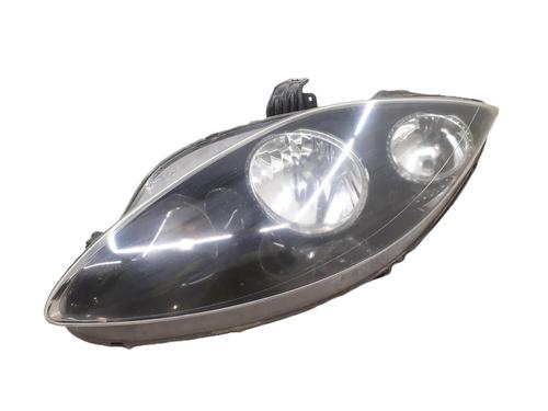 Left headlight SEAT LEON (1P1) 2.0 TDI 5P1941005E