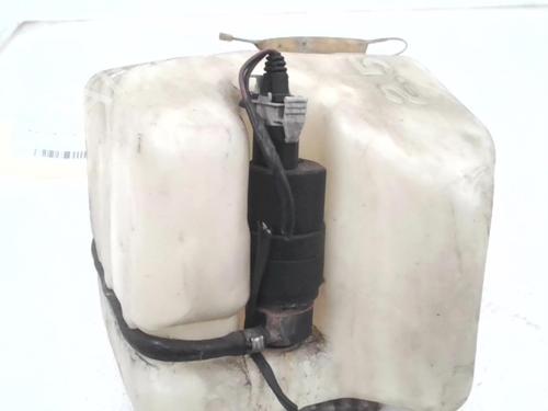 Used Windscreen washer tank BMW 3 (E36) 316 i (100 hp) 24780234