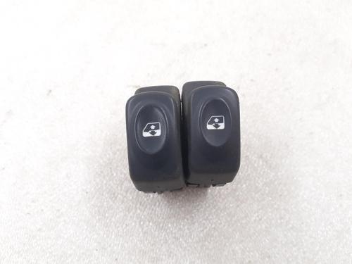 Used Switch RENAULT CLIO II (BB_, CB_) 1.2 (BB0A, BB0F, BB10, BB1K, BB28, BB2D, BB2H, CB0A,... (58 hp) 24796056