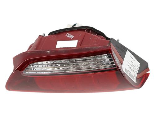 Venstre baglygte bagklap Venstre baglygte bagklap KIA CARENS IV 1.7 CRDi (141 hp) 37263389 37263389