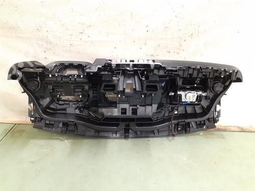 Dashboard RENAULT TRAFIC III Platform/Chassis (EG_) 2.0 dCi 145 (EGML) | BP31884388C46