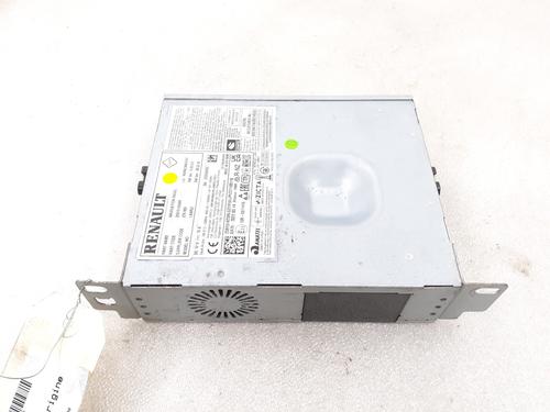 radio-renault-megane-e-tech-suv-2021-24797181 main image