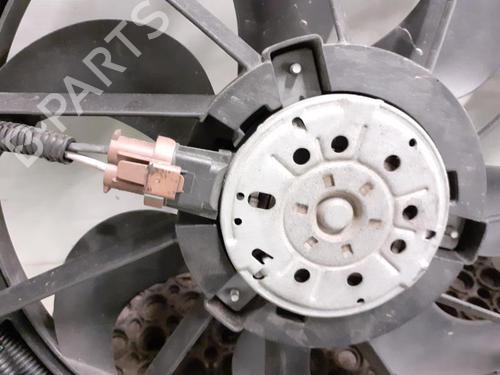 Used Radiator fan RENAULT LAGUNA III (BT0/1) 1.5 dCi (BT00, BT0A, BT0T, BT1J) (110 hp) 24781836