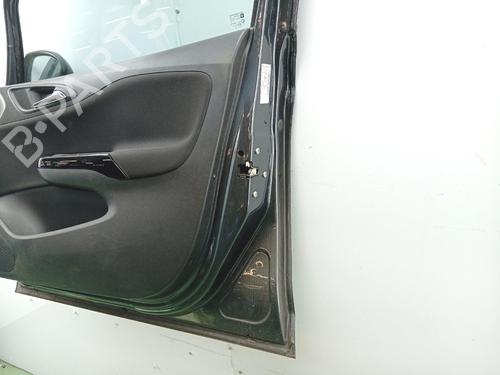 Used Right front door Right front door 38789918 38789918