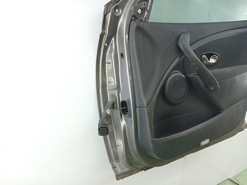 Used Right front door Right front door RENAULT MEGANE III Hatchback (BZ0/1_, B3_) 1.2 TCe (BZ2B, BZ11) (116 hp) 35957083 35957083