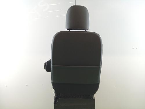 Used Right front seat Right front seat RENAULT TRAFIC III Bus (JG_) 2.0 dCi 145 (JGML) (145 hp) 36531290 36531290
