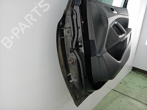 Used Right front door Right front door 36055958 36055958