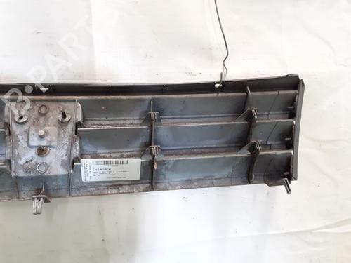 Used Grille PEUGEOT 309 II (3C, 3A) 1.9 Diesel (64 hp) 24783239