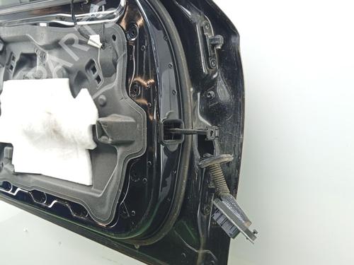 Used Left front door Left front door 38338962 38338962