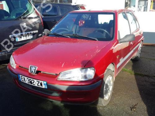 Right headlight PEUGEOT 106 II (1A_, 1C_) 1.4 i | BP24792537C29 
